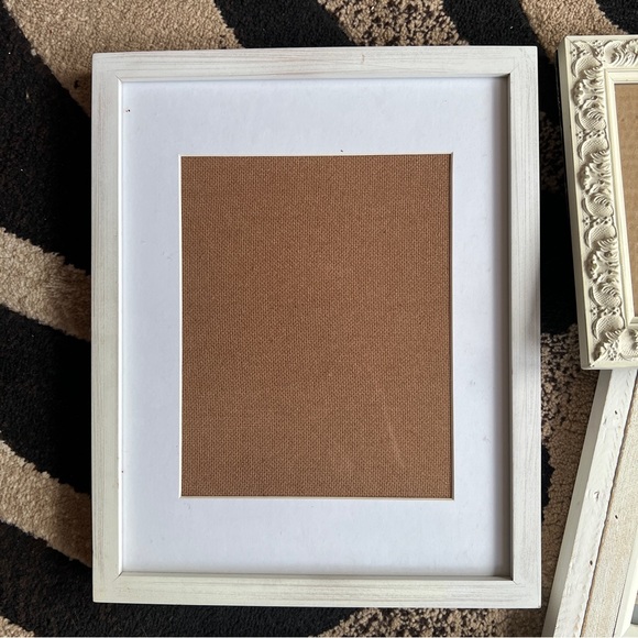Elegant White Photo Frame Set - Picture 3 of 6